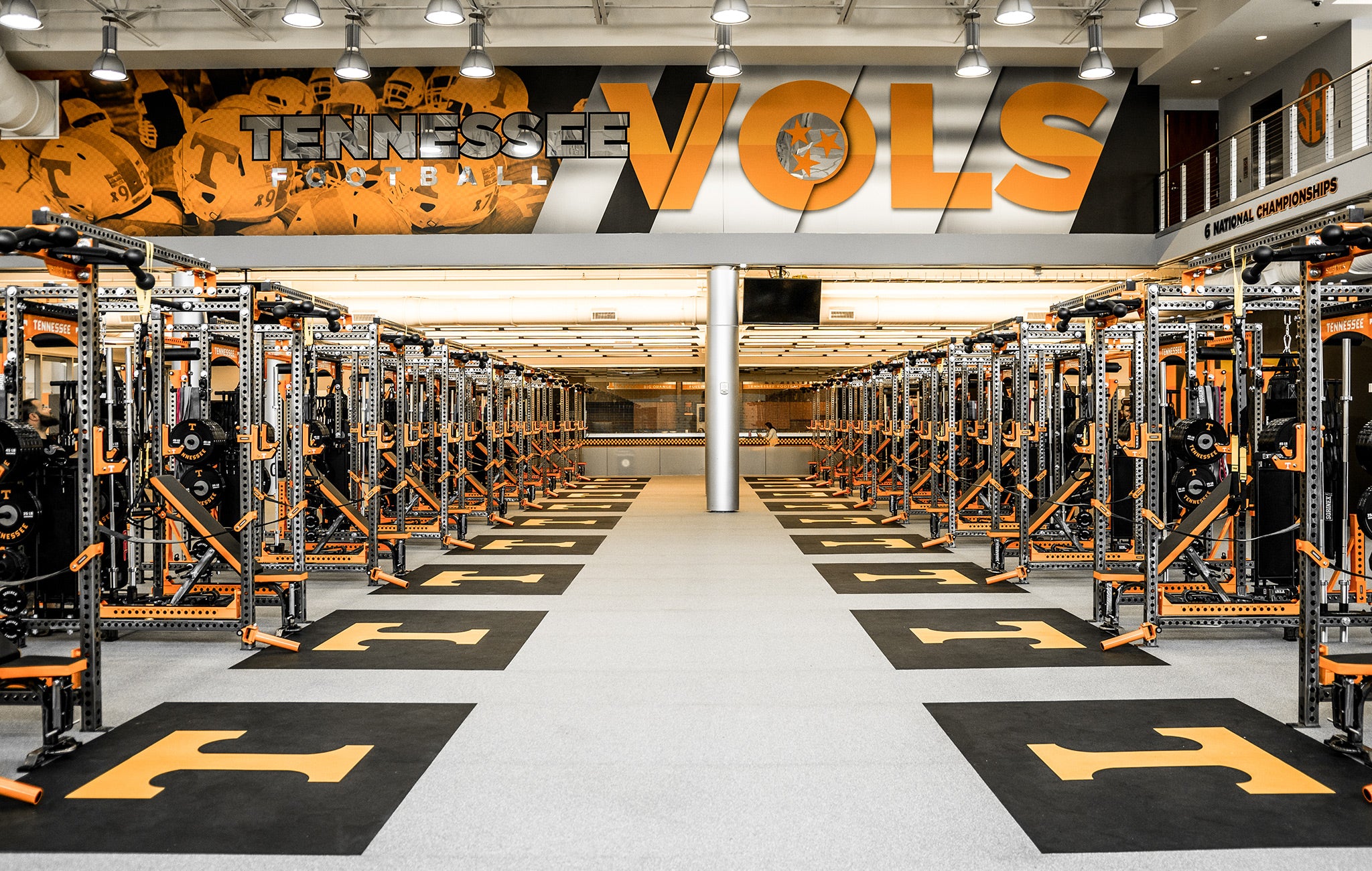 Tennessee Football weight room