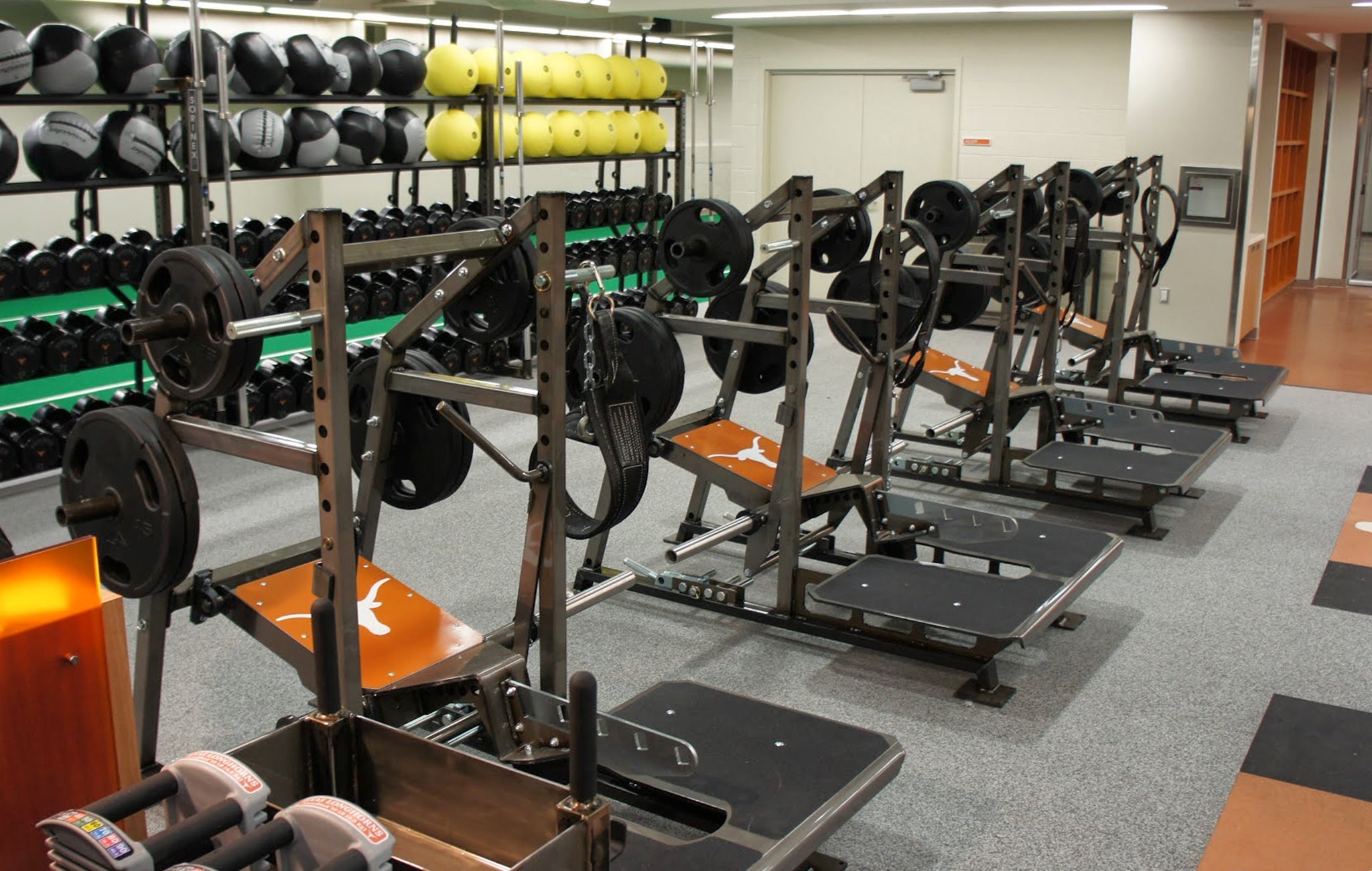 college weight rooms