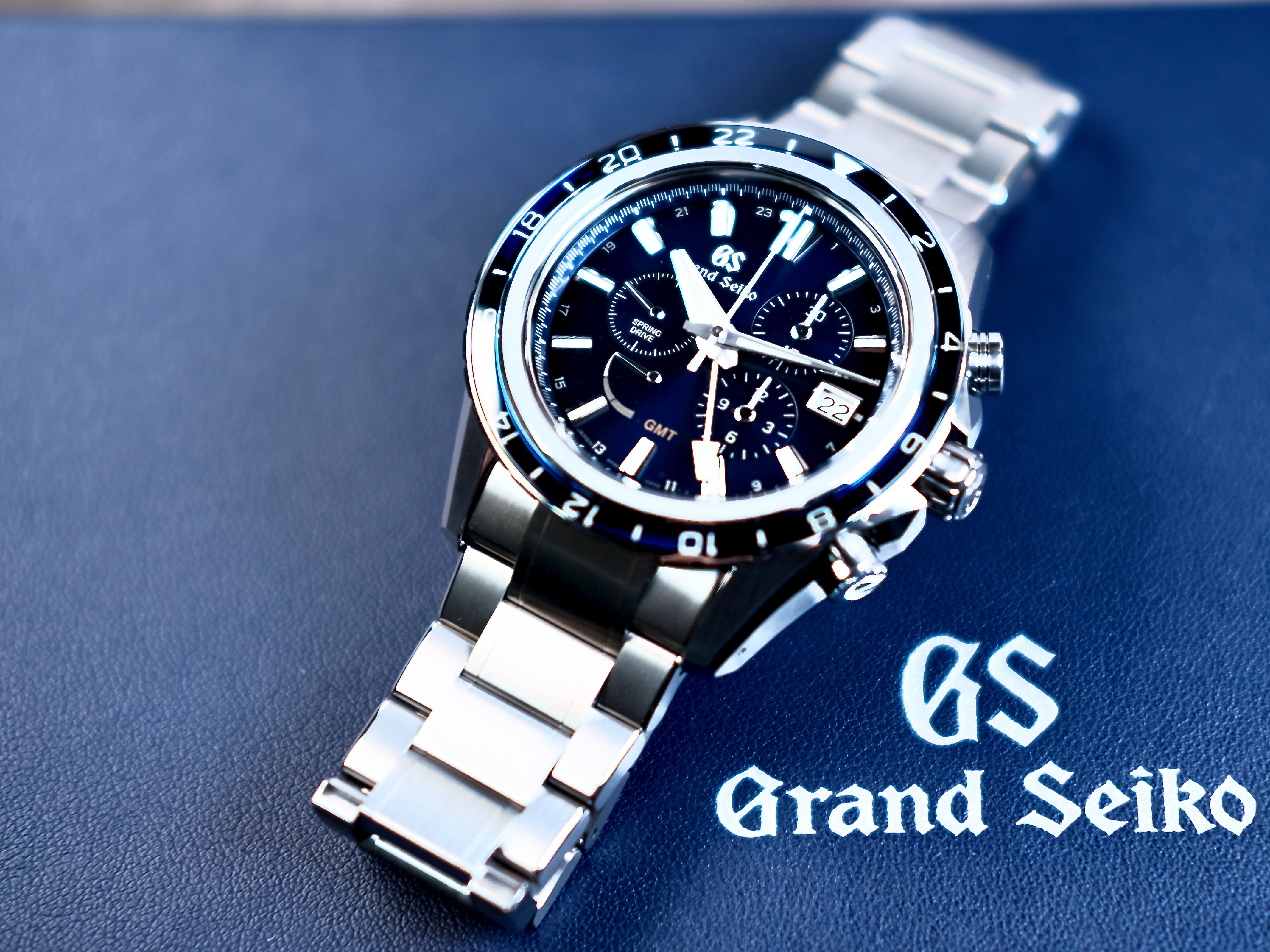 Hands on the Grand Seiko Evolution 9 15th Anniversary GMT Spring Drive –  WATCH OUTZ