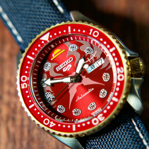 Seiko X ONE PIECE "Monkey D. Luffy" 5 Sports Automatic Red Limited Edition SRPF62 www.watchoutz.com