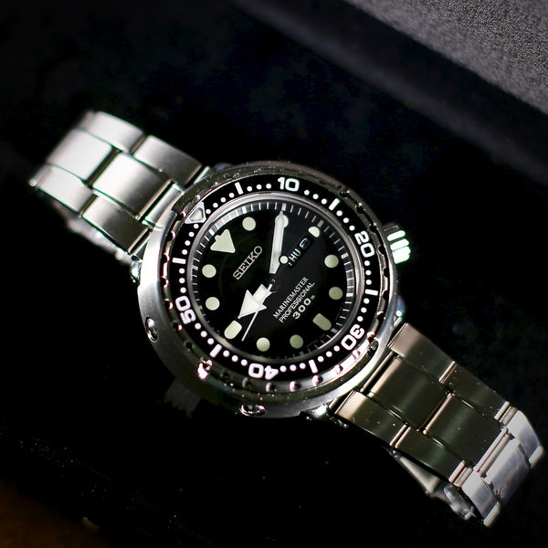 Seiko Prospex Marine Master Quartz Professional 300M Scuba Diver Tuna SBBN031 www.watchoutz.com