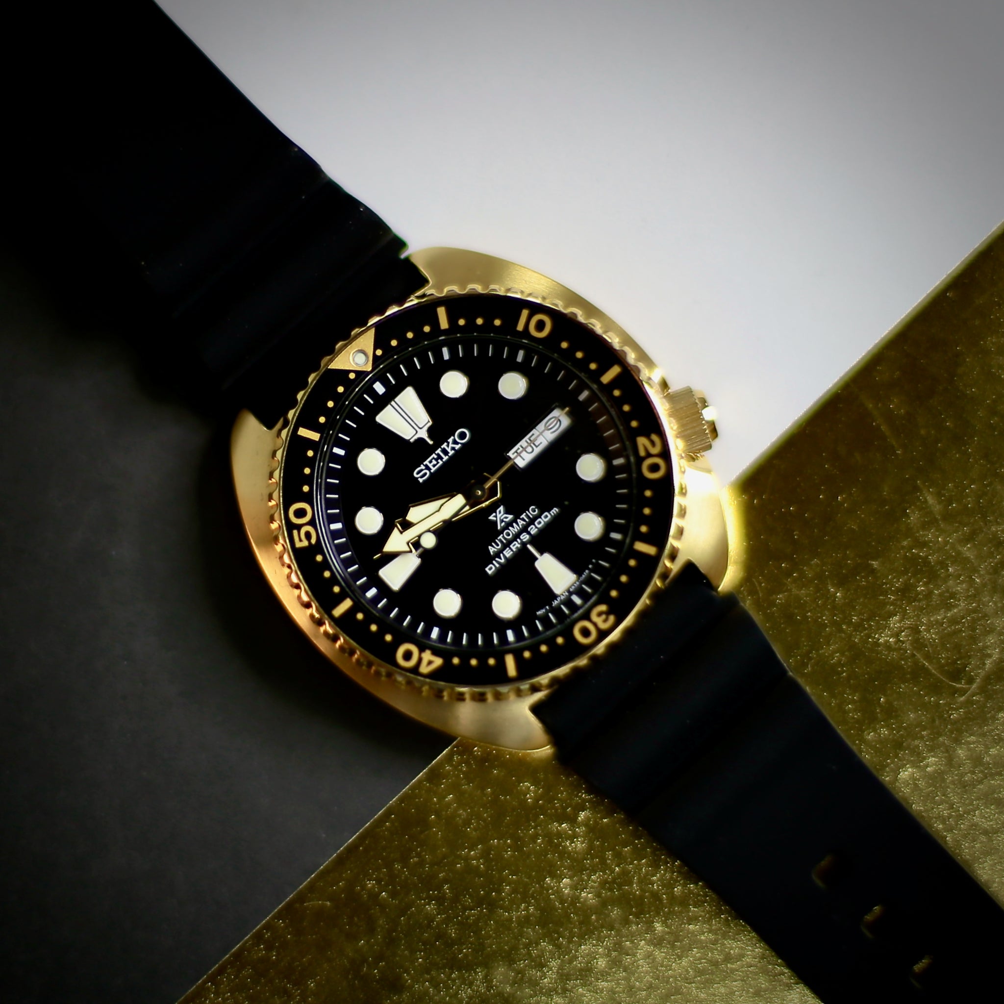 Seiko Prospex Automatic 200M Diver's Watch Gold-Black Turtle SRPC44 – WATCH  OUTZ
