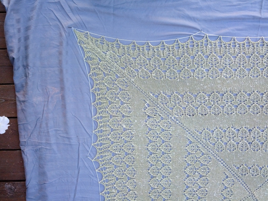 Blocking is magic. Lace from a blob. : r/knitting