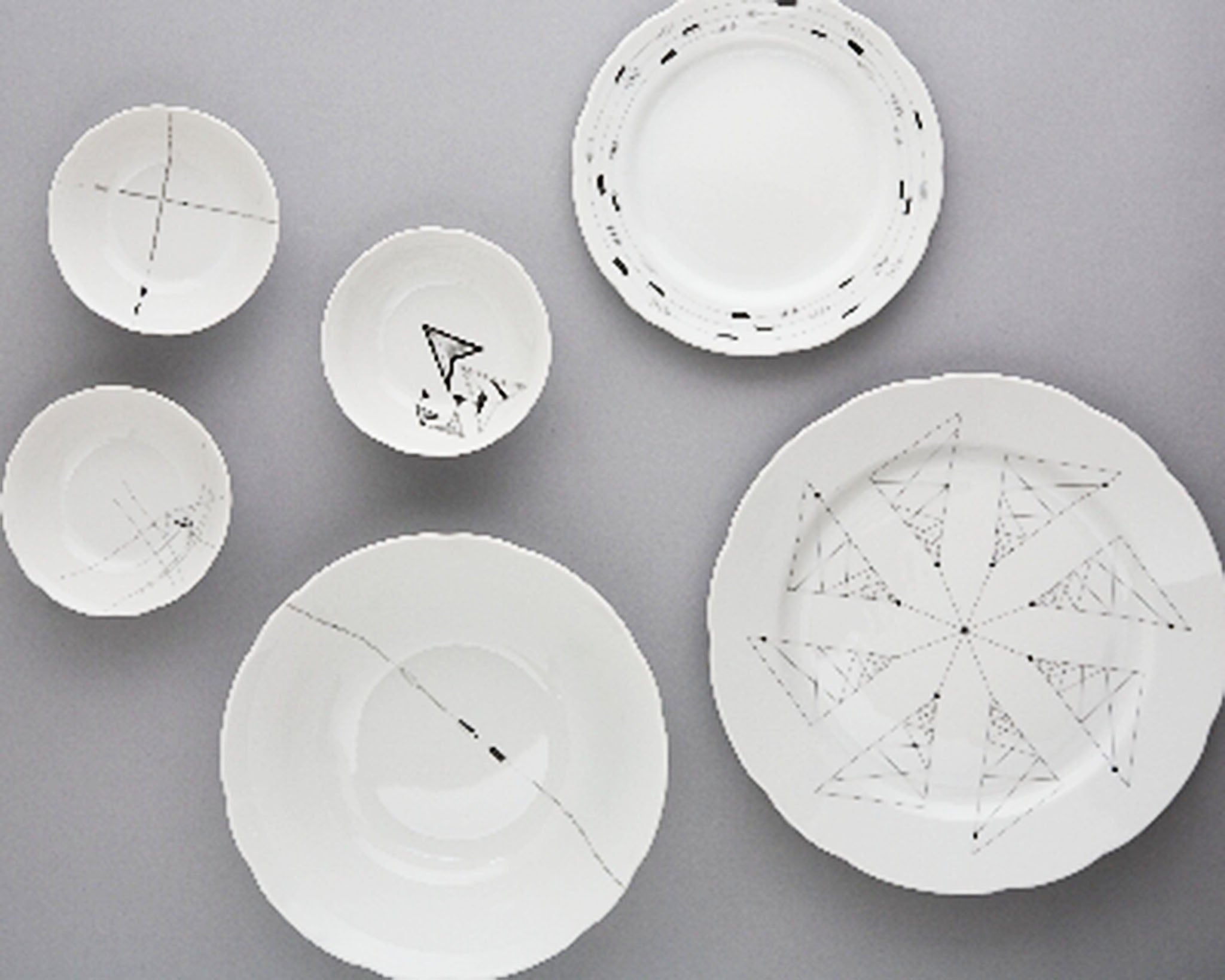 Designed by Colene Blanchet and Annie Lenon, Saetta dishware collection is inspired by maps, paths, geometry, space and lightning. 