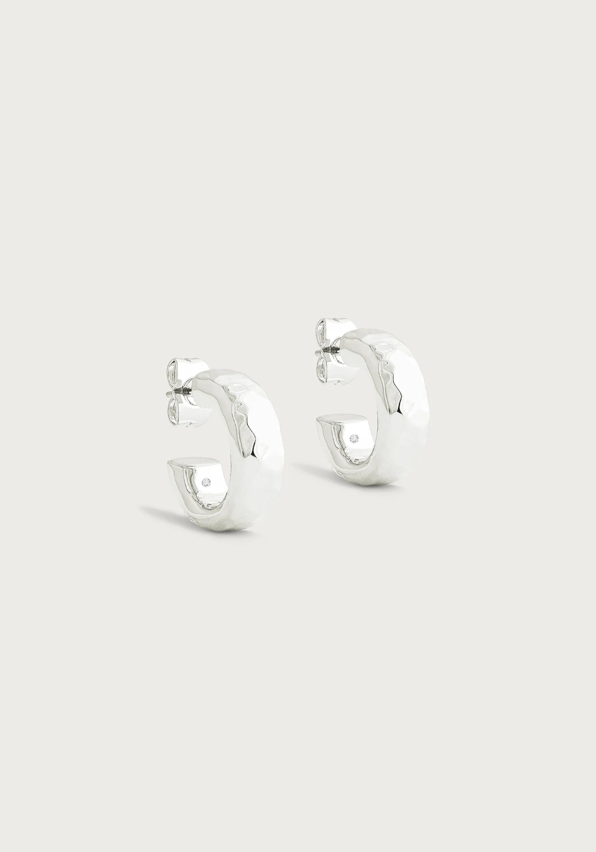 Anabel Aram Silver Farrier Huggie Earrings