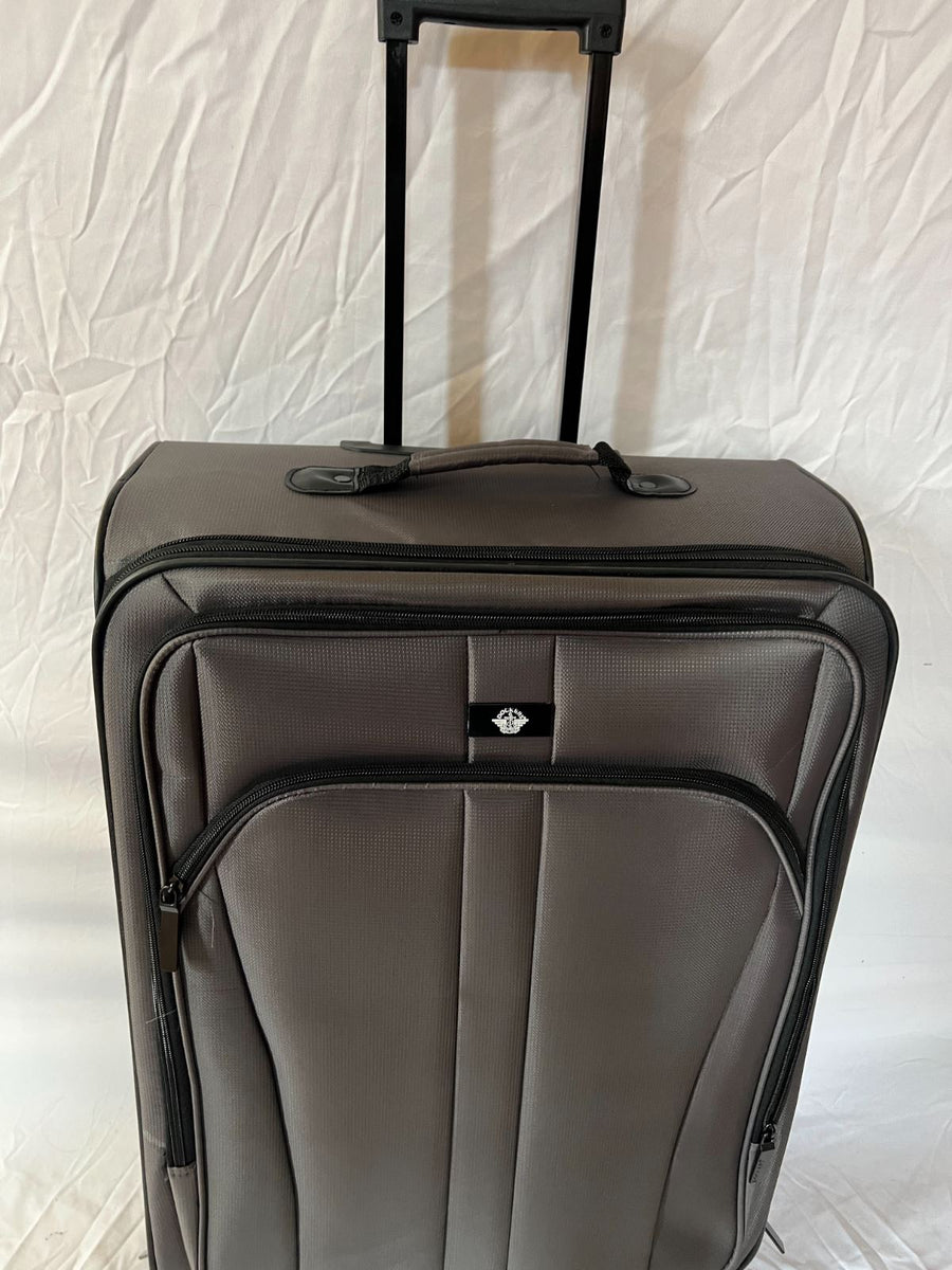 $340 New Dockers Discover Soft-Side Luggage Gray Spinner Lightweight 2 ...