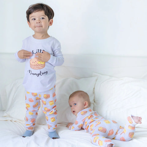The Wee Bean has carefully crafted a charming, organic cotton baby onesie that intertwines the culinary art with the brand's commitment to eco-friendly apparel.