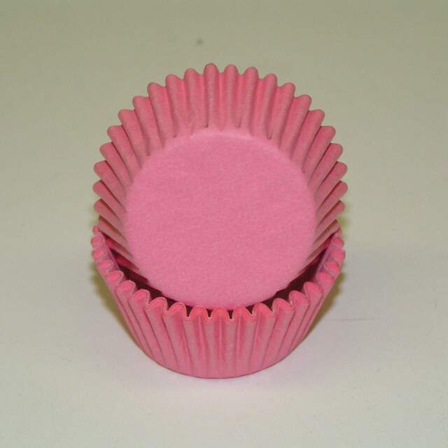 https://cdn.shopify.com/s/files/1/2567/0908/files/lightpinkminibakingcups_668x.jpg?v=1700009644