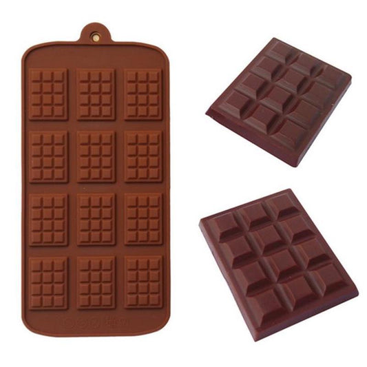 https://cdn.shopify.com/s/files/1/2567/0908/products/miniwafflesiliconemoldchocolatebar_533x.jpg?v=1616714053