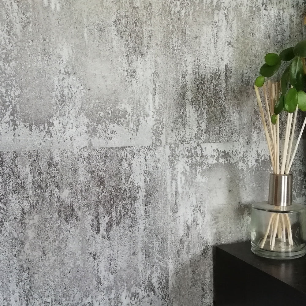 Textured Concrete Tile Effect Wallpaper in Charcoal & Grey – Your 4 Walls
