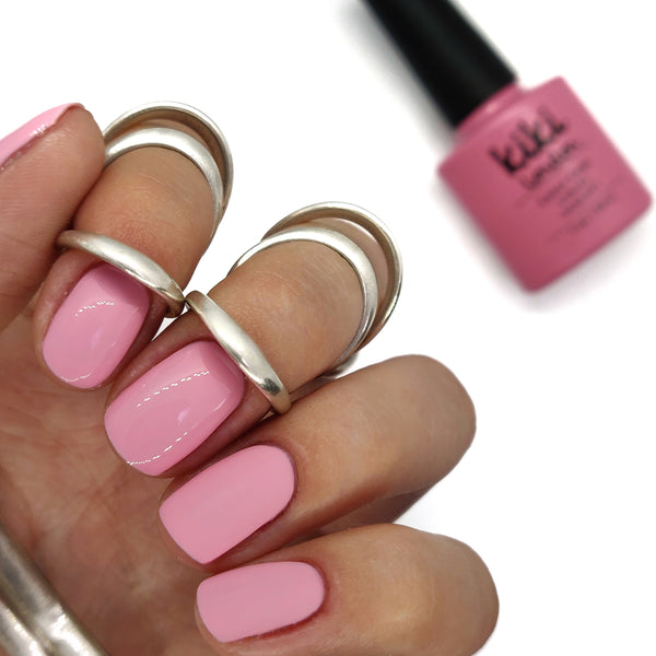 Can anyone recommend a nail polish color similar to this? This one is from  GelCare but I'm looking for non-gel polish I can use at home without a UV  light. Thanks! :