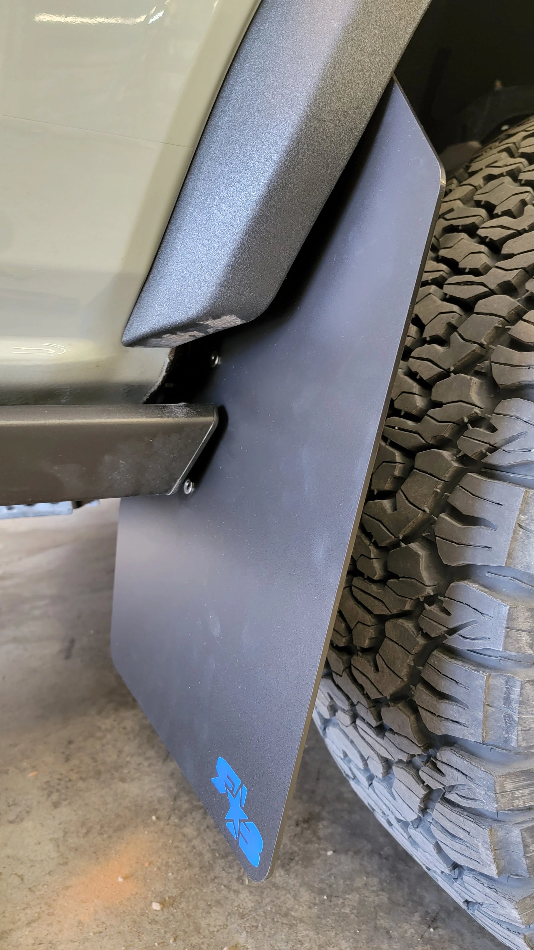 FAQ Rokblokz Bronco Mud Flaps — RokBlokz