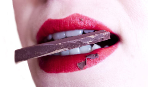 chocolate is ok for acne 