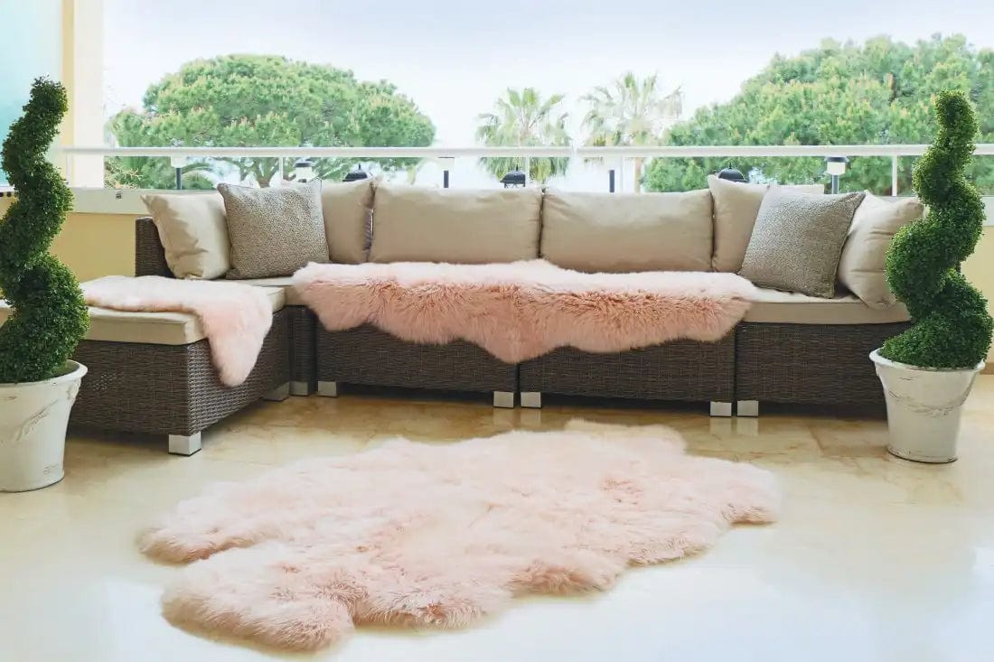 SheepSkins Hug Peach
