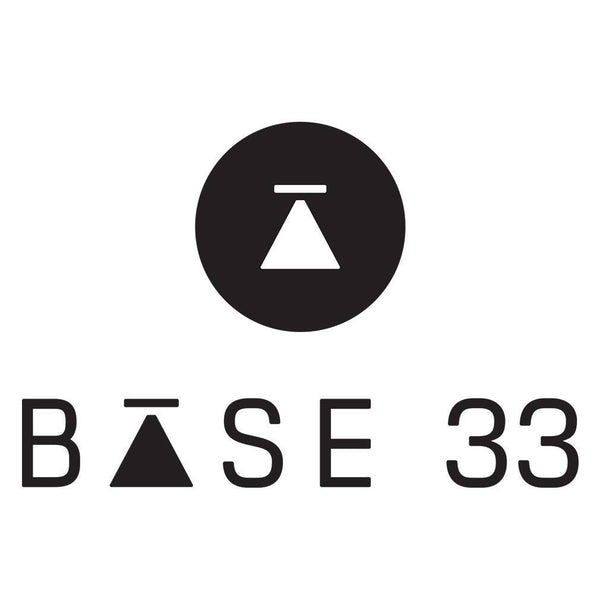 Logotipo de la base 33