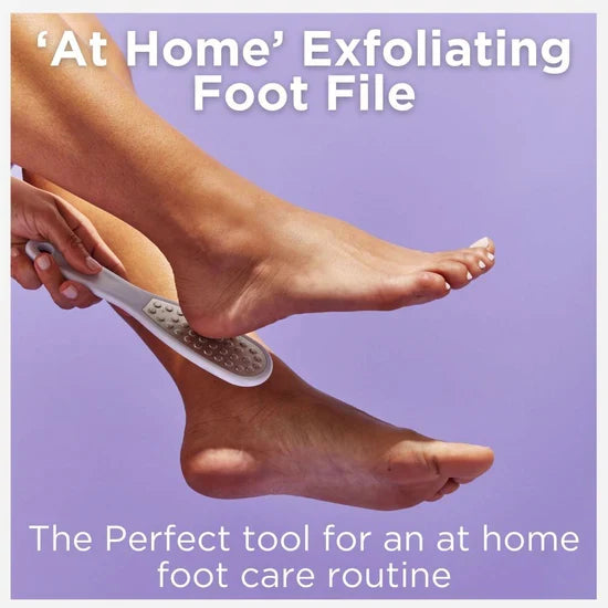 Footlogix Double-Sided Foot File Rubberized Handle - Coarse/Fine surgical blades Cuticle care is managed with