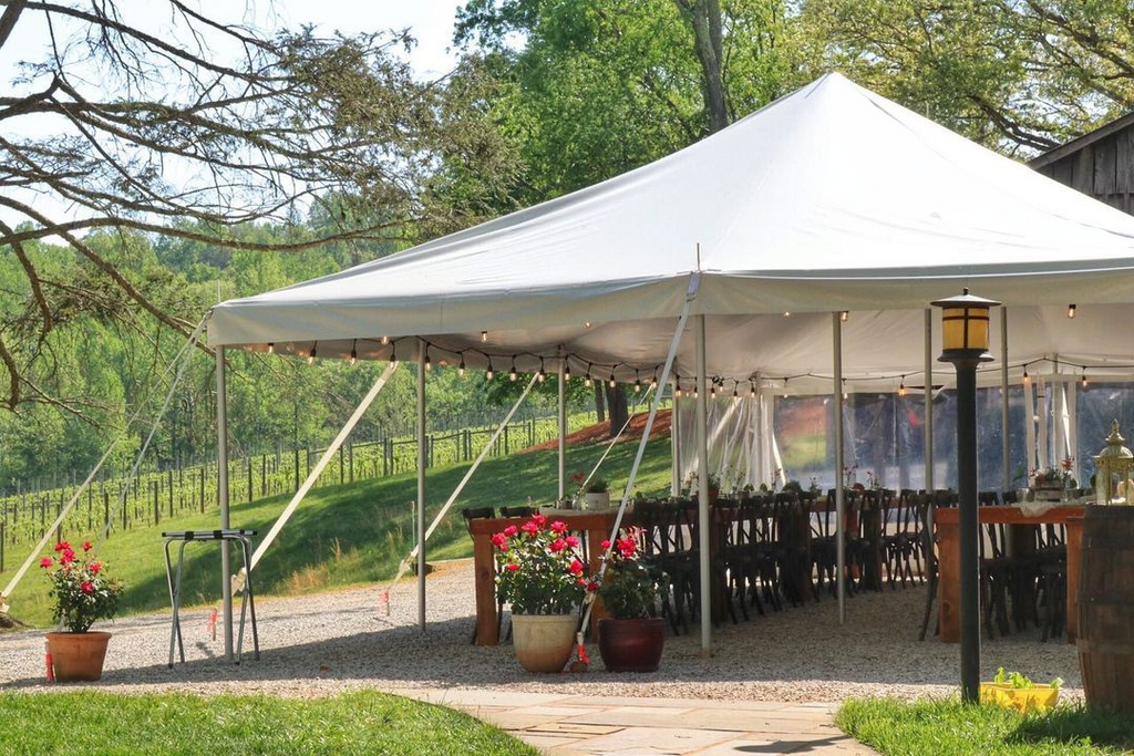 20x40 pole tent layout with banquet tables