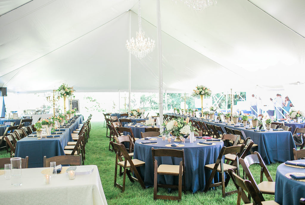 tent wedding decor with centerpieces