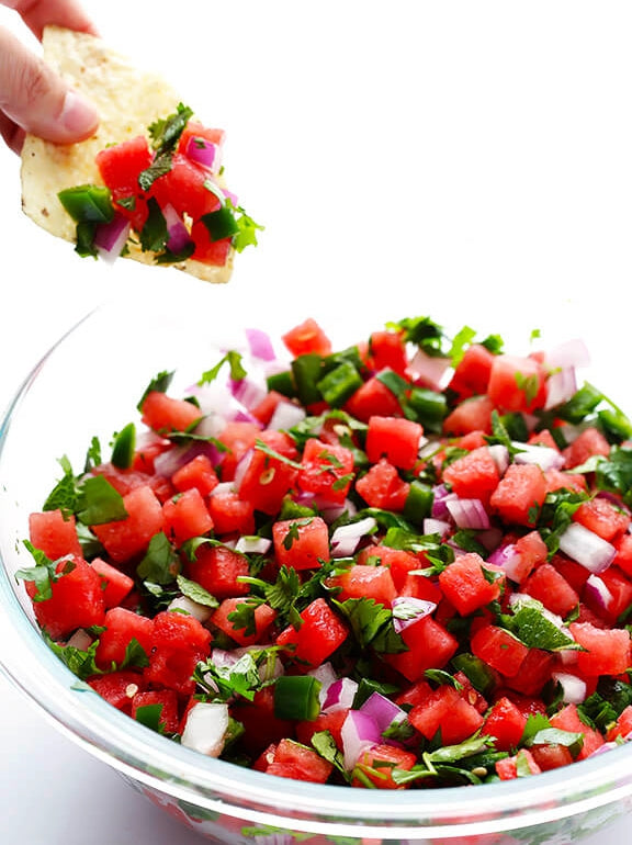 watermelon salsa with tortilla chips