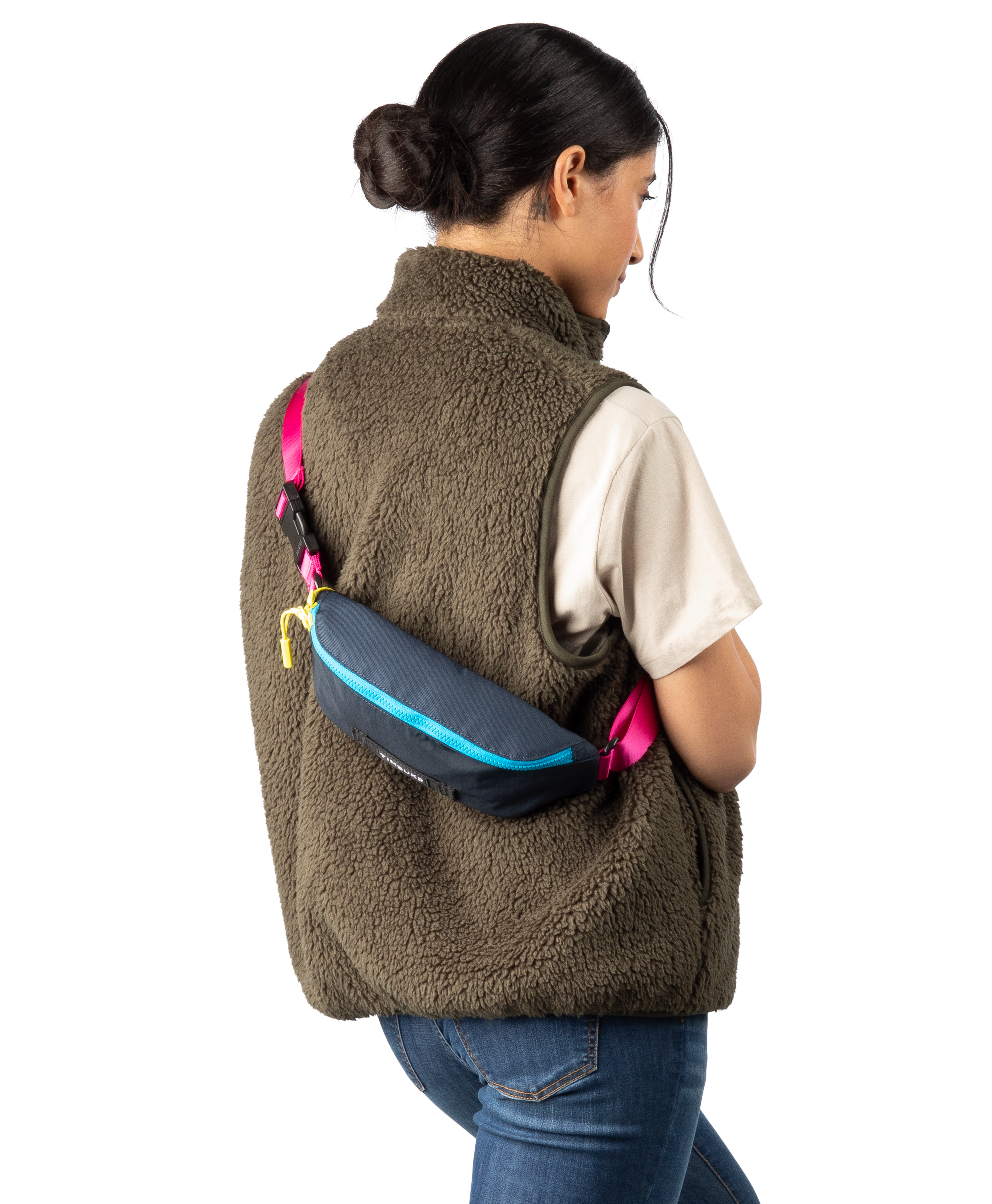 Slacker Chest Pack-image-14