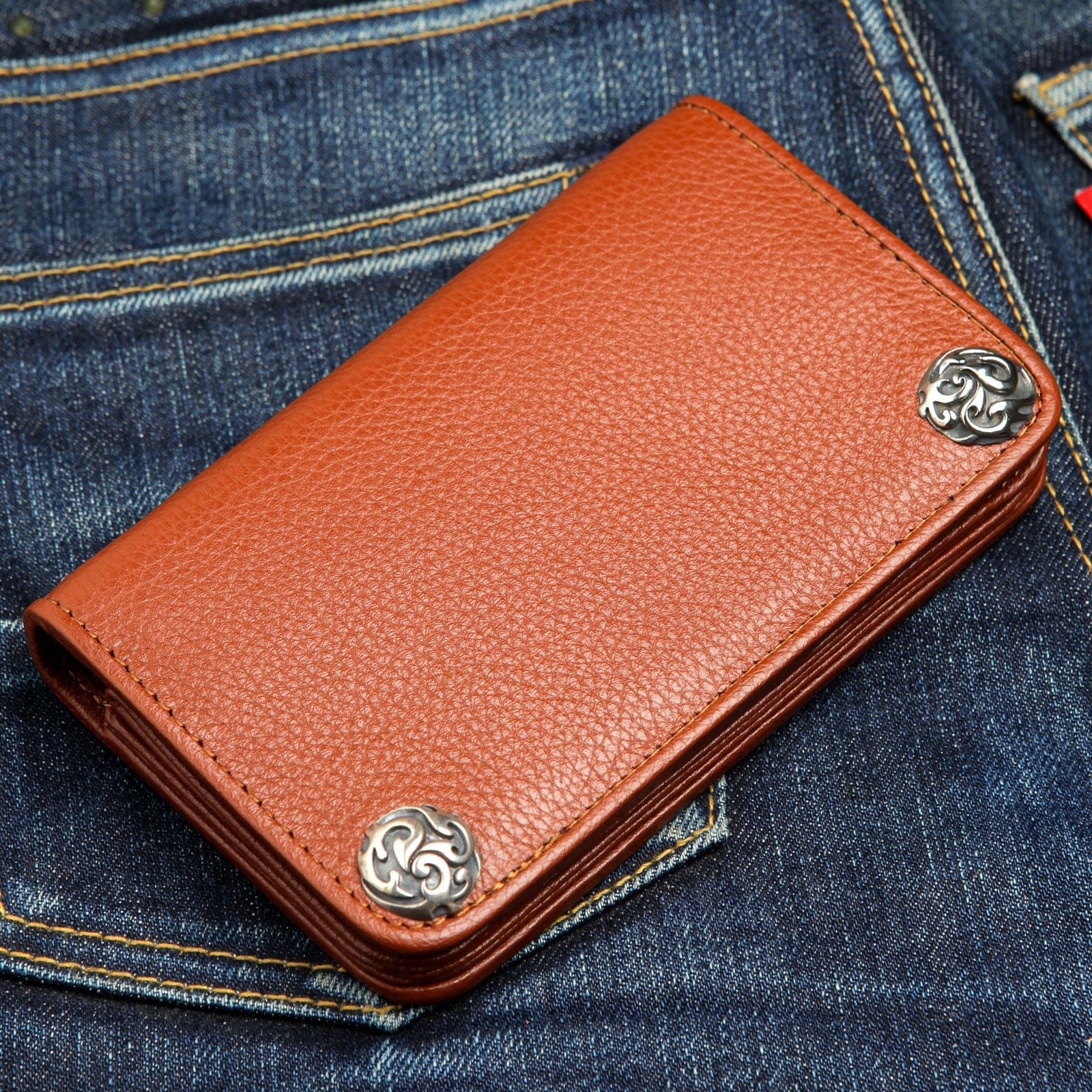 Guess Short Wallet, Men's Fashion, Watches & Accessories, Wallets