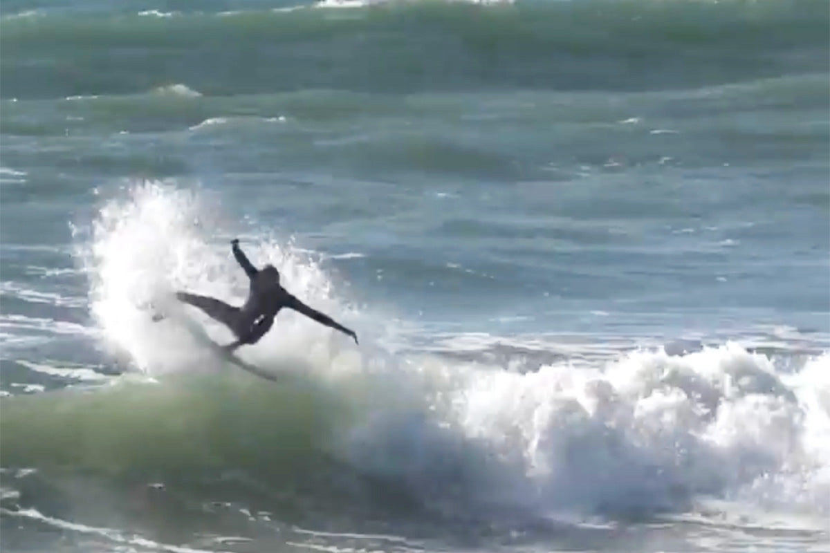 barnaby cox surfing in galicia