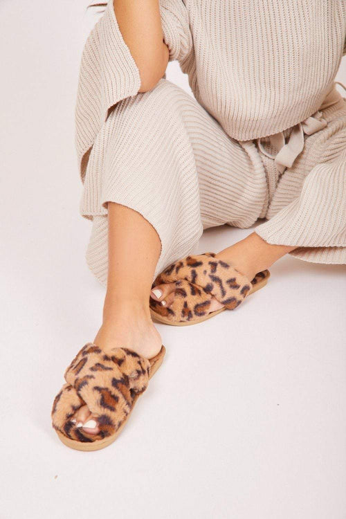 Kaitlin Brown Leopard Print Fluffy 