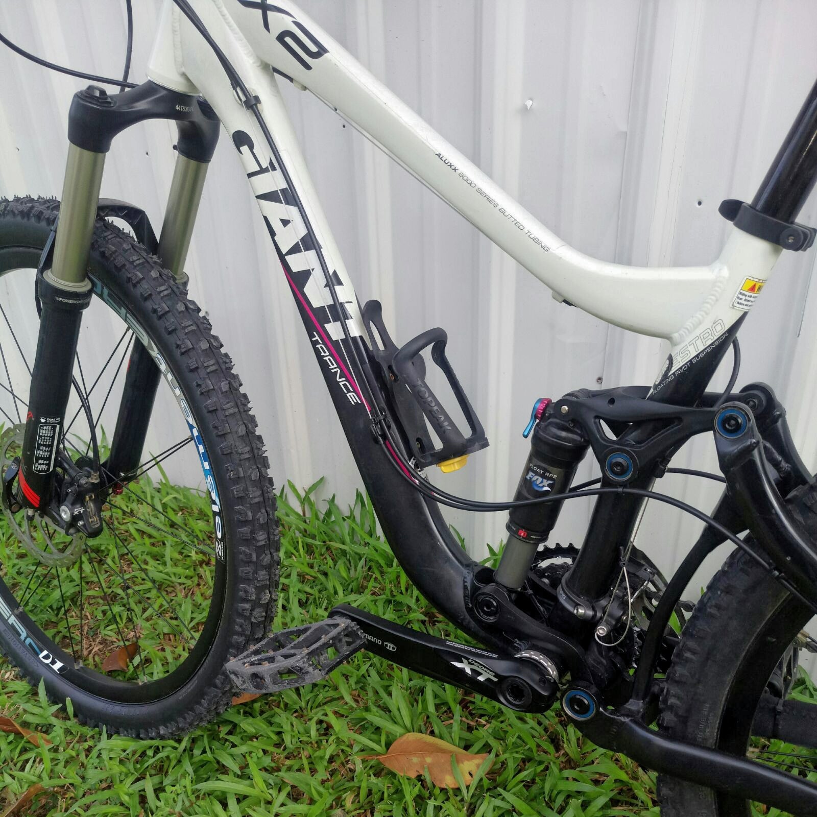 giant aluxx 6000 full suspension