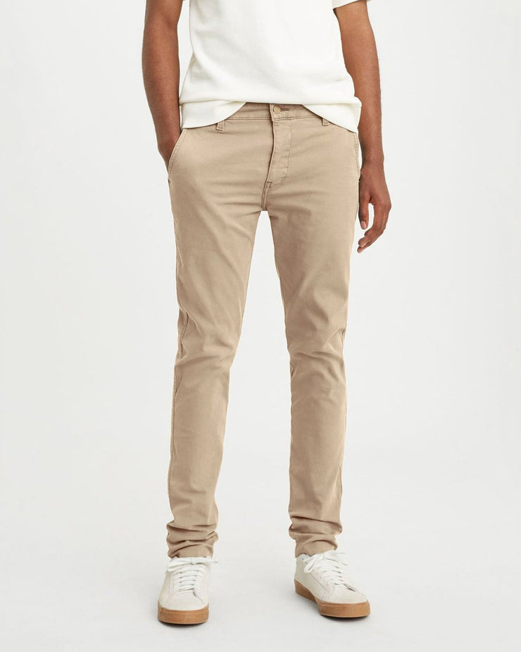 levis white chinos