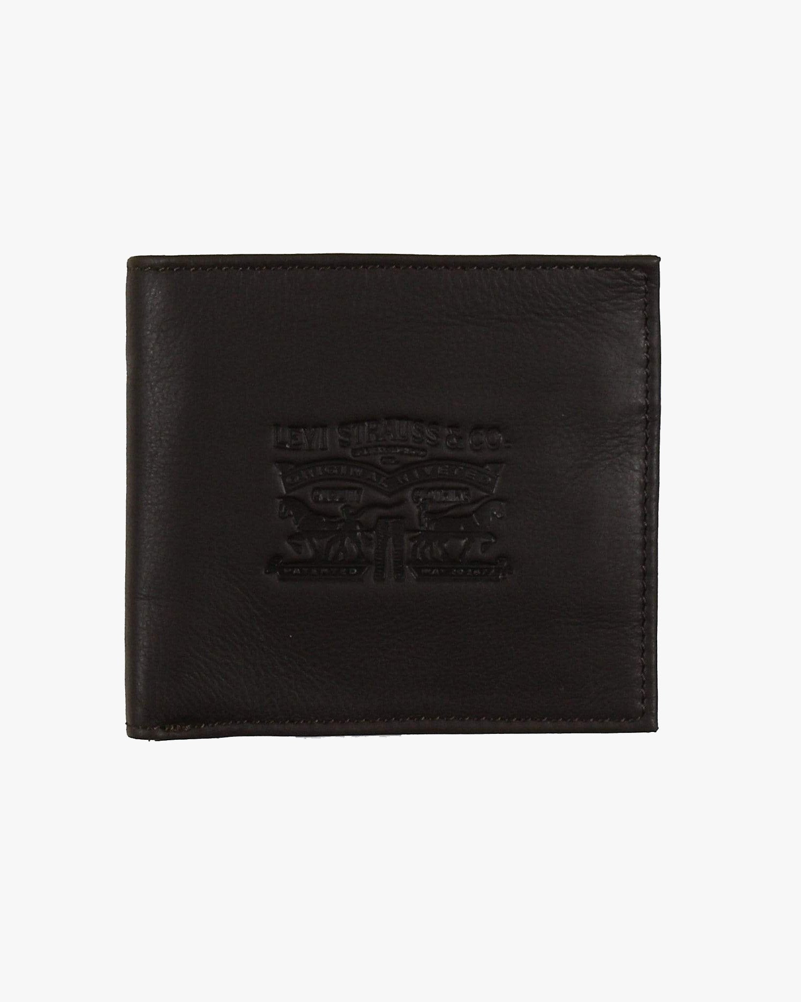 Tommy Hilfiger Men Leather Wallet at Rs 50/piece | टॉमी हिलफिगर का चमड़े का  बटुआ in New Delhi | ID: 24303686497