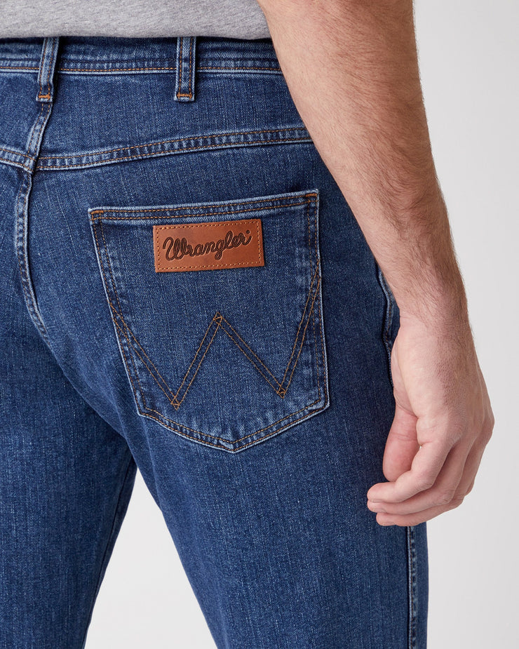 Wrangler Arizona Stretch Regular Straight Jeans - Rolling Rock | JEANSTORE