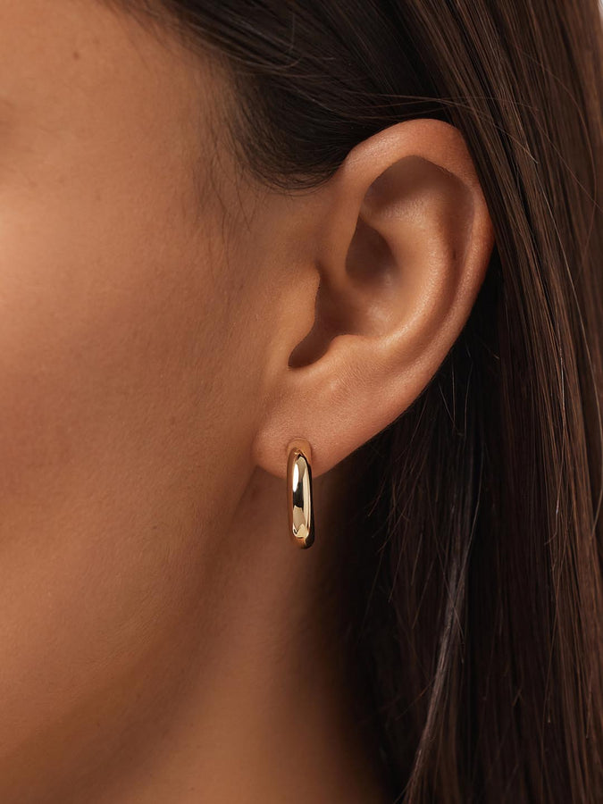 Buy Small Gold Hoop Earrings For Daily Use – STAC Fine Jewellery