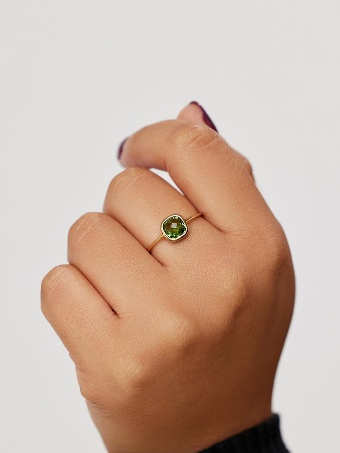Dew — Green jade stone ring | seree