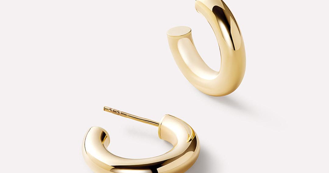 Chunky Gold Hoop Earrings - Gold Bold C-Hoops Small | Ana Luisa ...