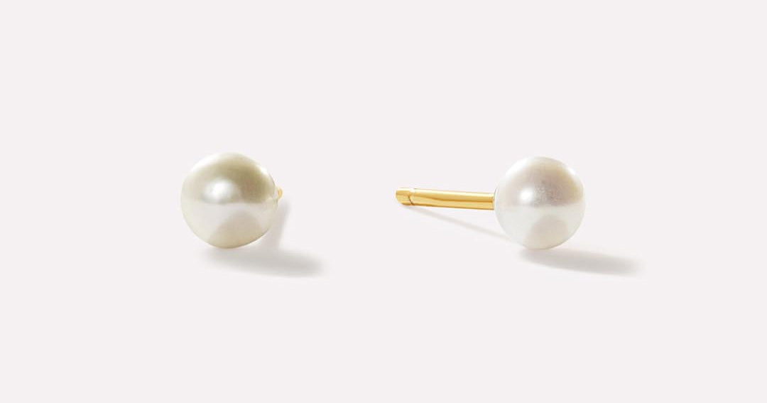 Real Pearl Earrings: White Pearl Earrings Hanging Style