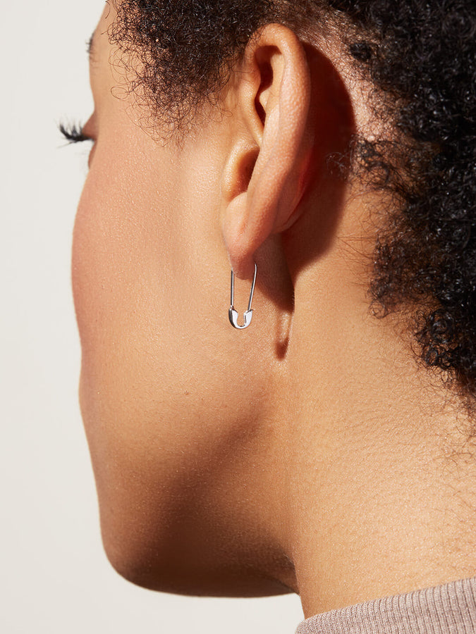 Small Safety Pin Hoop Earring – Una