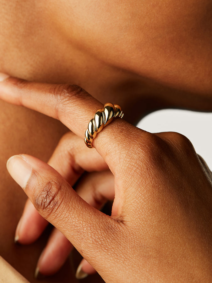 Gold Signet Ring - Amara Black | Ana Luisa Jewelry