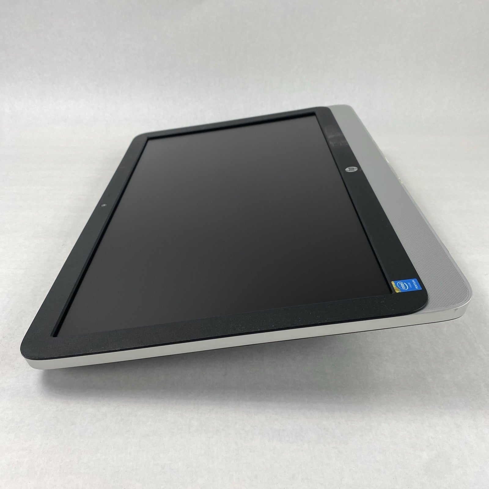 HP 23-r010 AIO Intel Pentium G3260T 2.9GHz 4GB No HDD No OS - Image 15