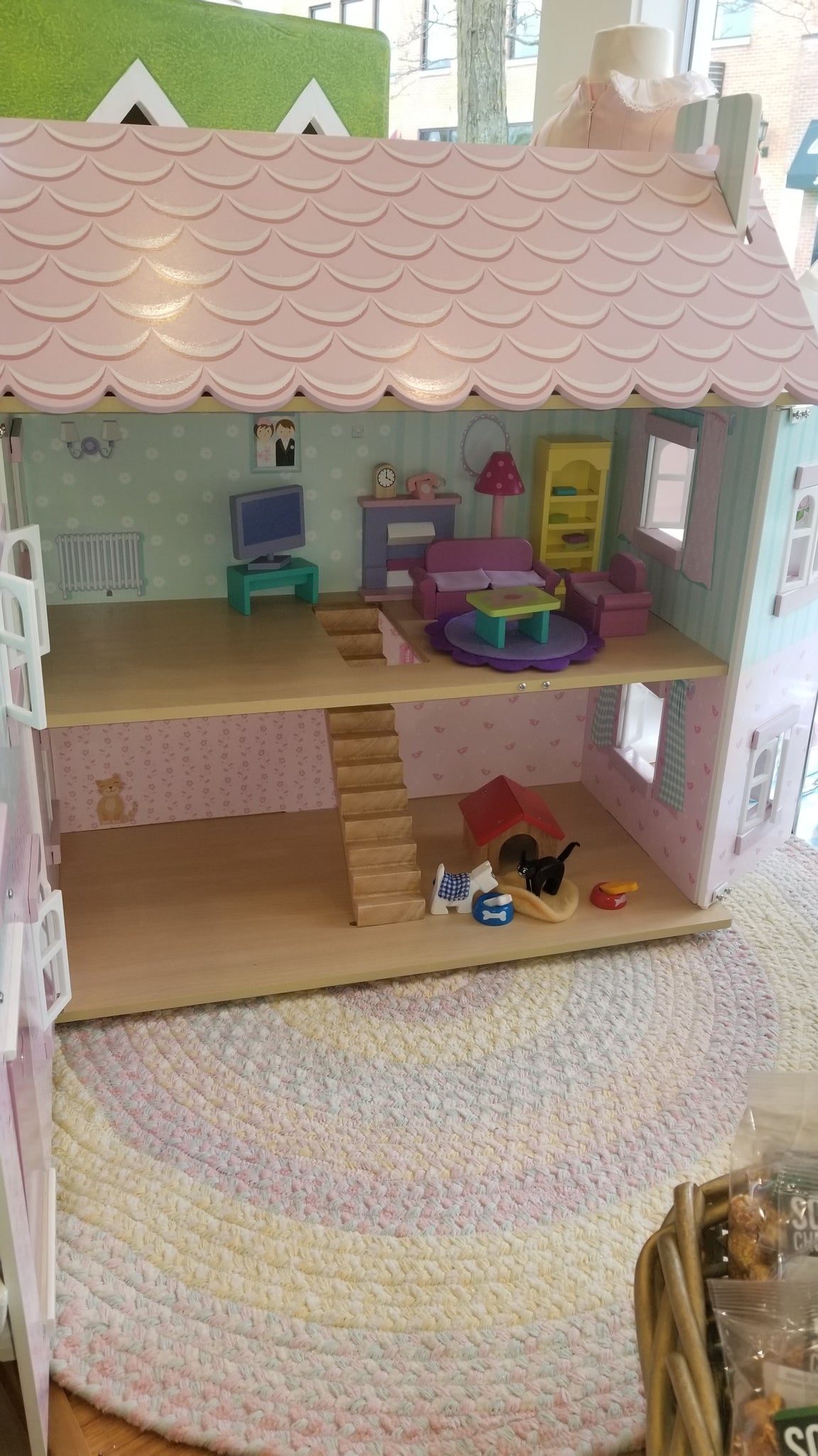 sophie's doll house