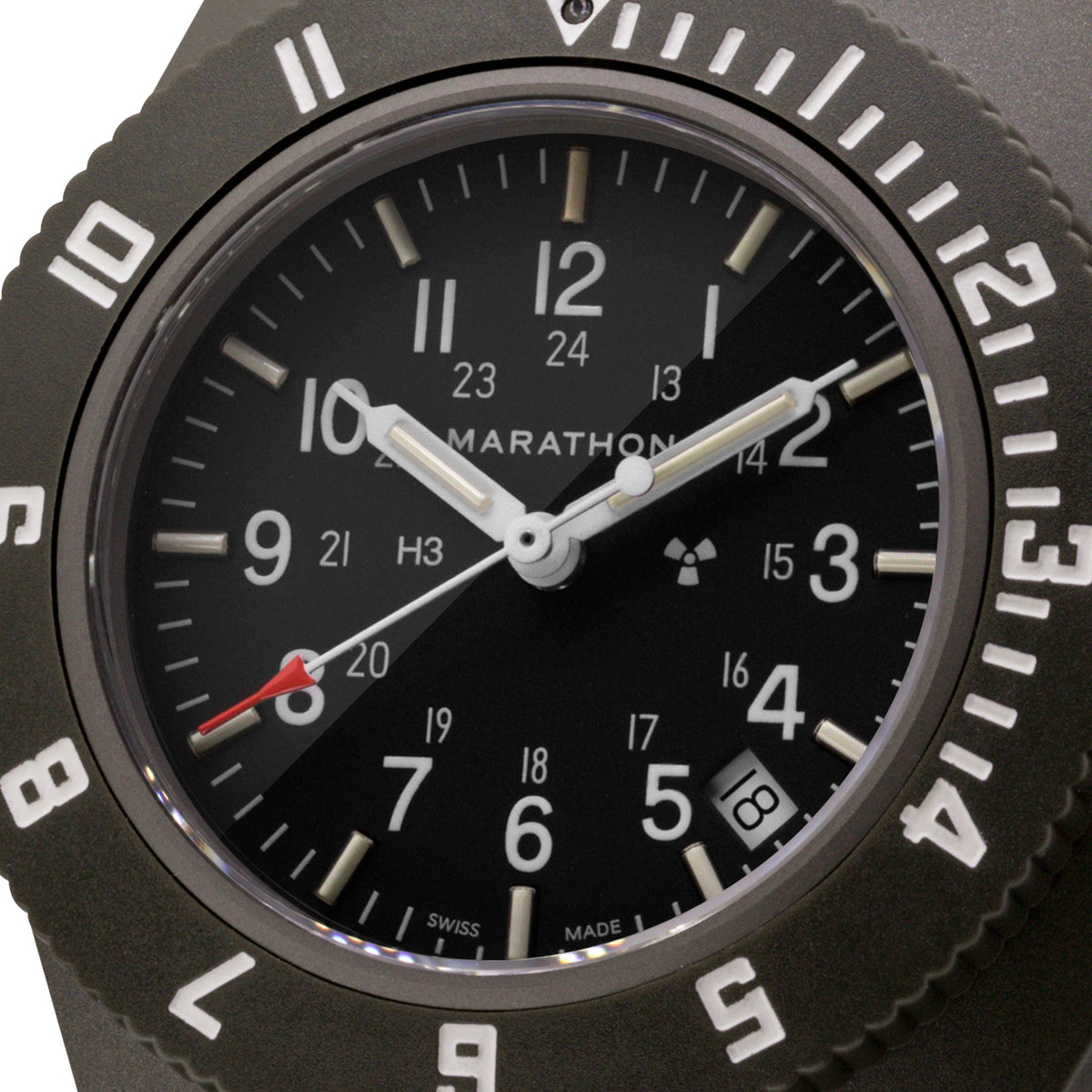 41mm Sage Green Pilot's Navigator with Date (Quartz)