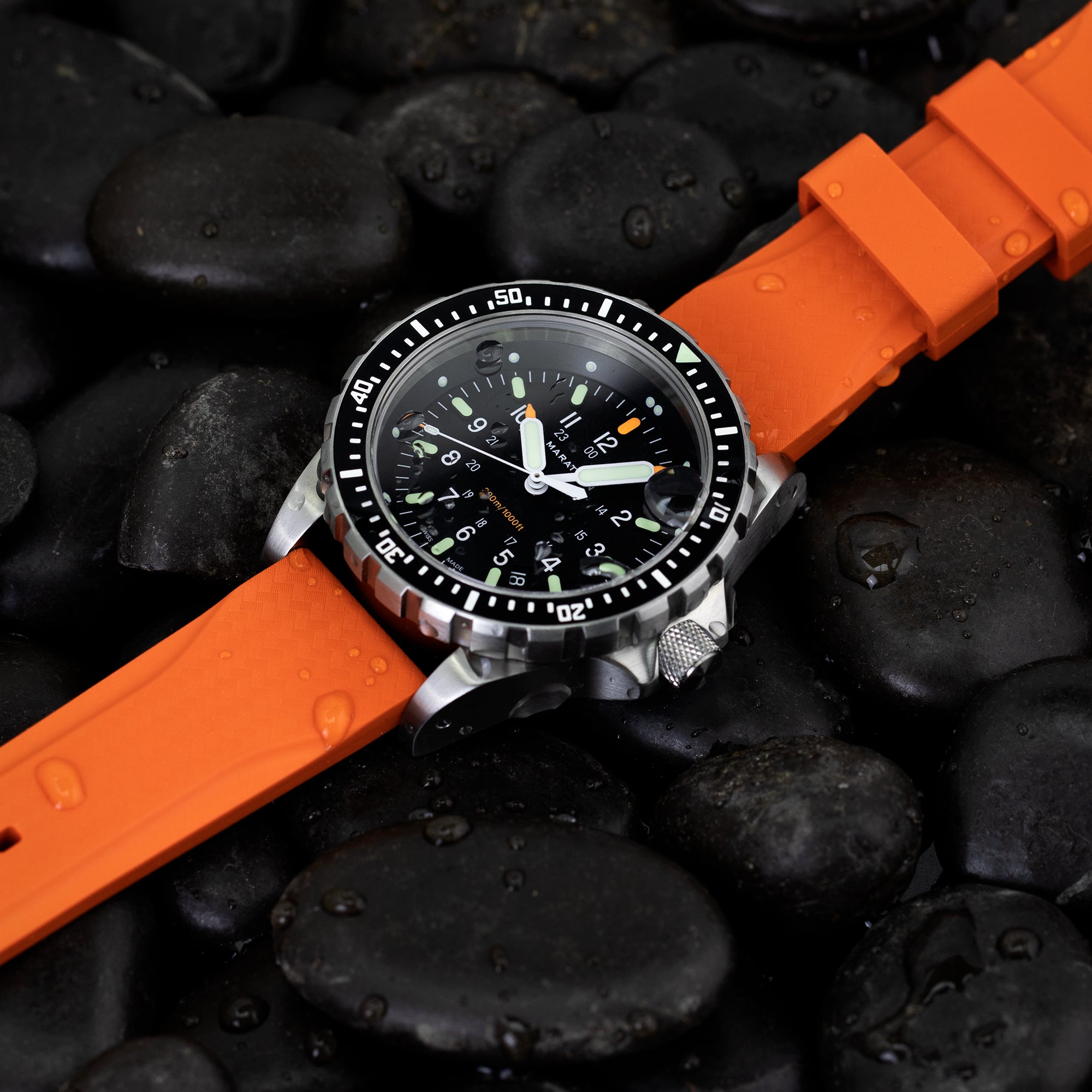 46mm Jumbo Diver's Quartz (JSAR) – Marathon Watch