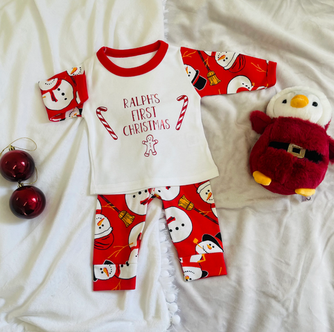 baby's red christmas clothing set