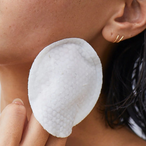 Facial cleansing round pad