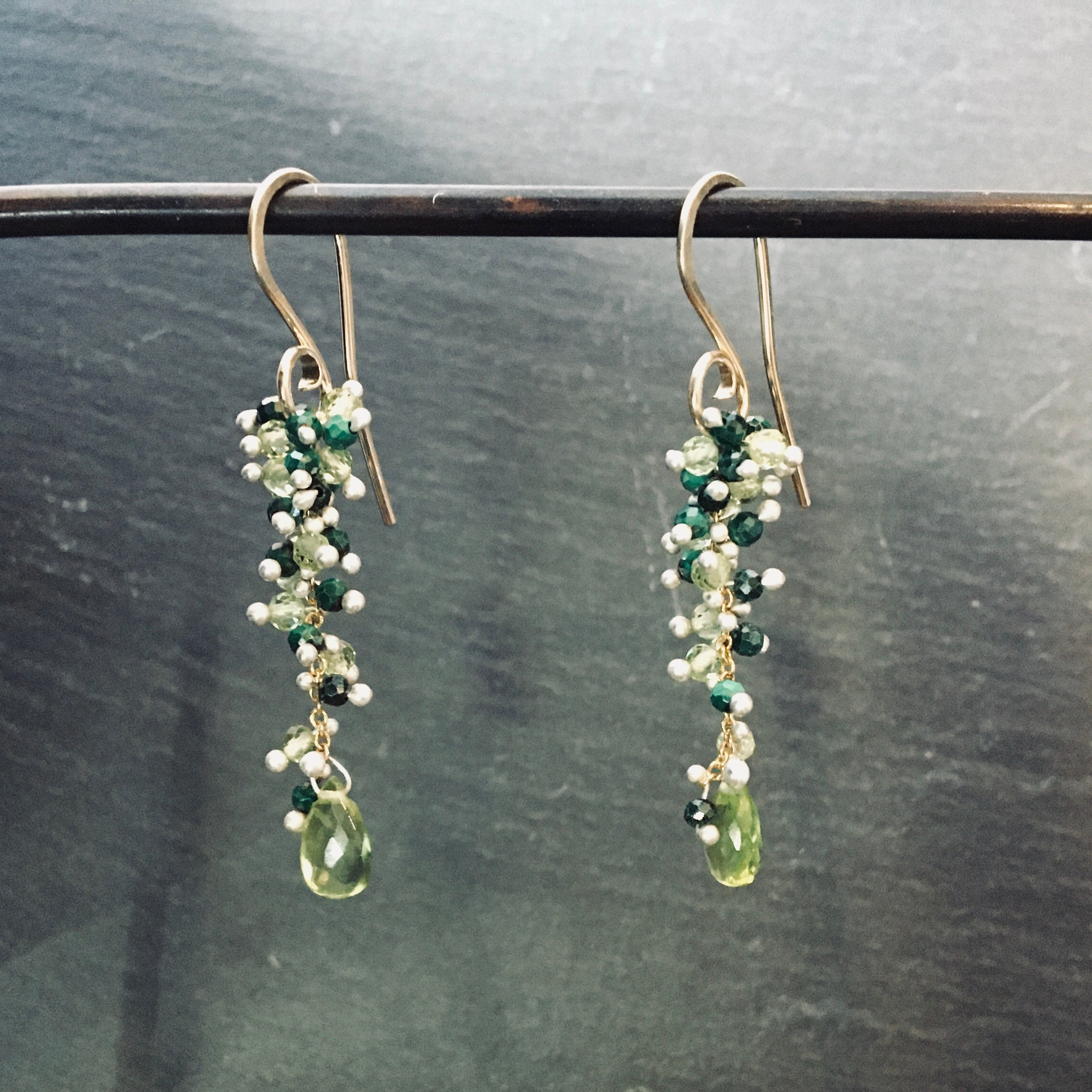 Malachite and Peridot Wisteria with Periot Brio