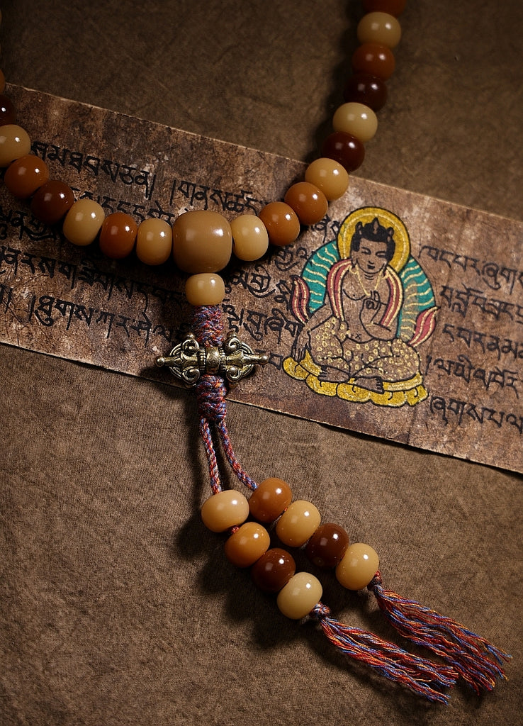 Vajra Pendant on the 108 mala beads