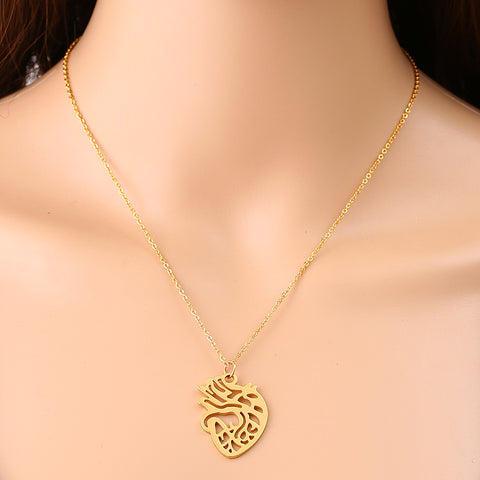 Collier pour infirmière en forme de cœur humain