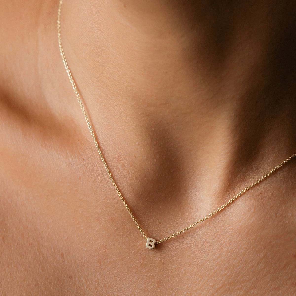 21 Best Initial Necklaces 2024 For A Personalised Jewellery Upgrade |  Glamour UK