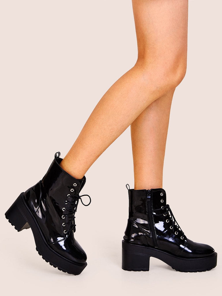 Black Lace-up Front Lug Sole Chunky Boots – Wear.Style