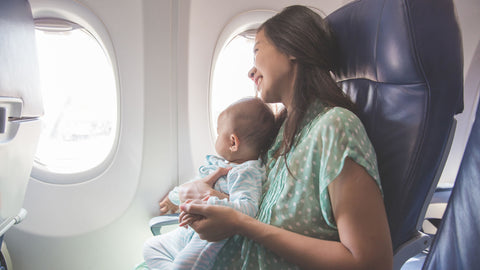 Person - Traveling while breastfeeding?  Follow this recommendations