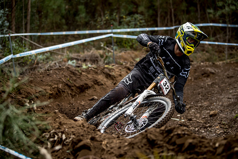 INTENSE IN WORLD CUP RACING TODAY FROM LOUSA IN PORTUGAL